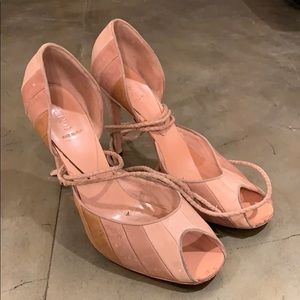 Fendi dusty pink leather patch ankle-wrap pump 8.5